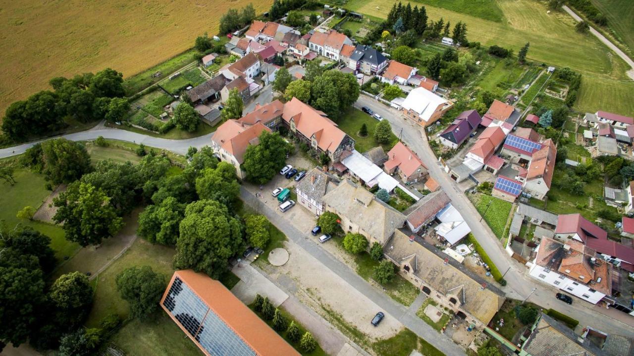Gutshaus Von Bismarck Apartamento An der Schmucke Exterior foto